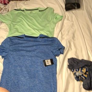Spalding workout shirts bundle